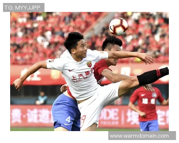 上海足球队逆袭之路揭示奋斗精神与团队合作的力量 上海足球队逆袭之路揭示奋斗精神与团队合作的力量