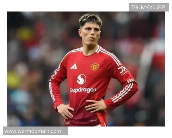 巴特足球明星盘点及其在国际赛场上的辉煌成就分析 巴特足球明星盘点及其在国际赛场上的辉煌成就分析