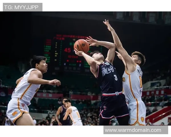 广州篮球队速度表现分析:数据揭示球队快攻效率与比赛胜负关系 广州篮球队速度表现分析:数据揭示球队快攻效率与比赛胜负关系