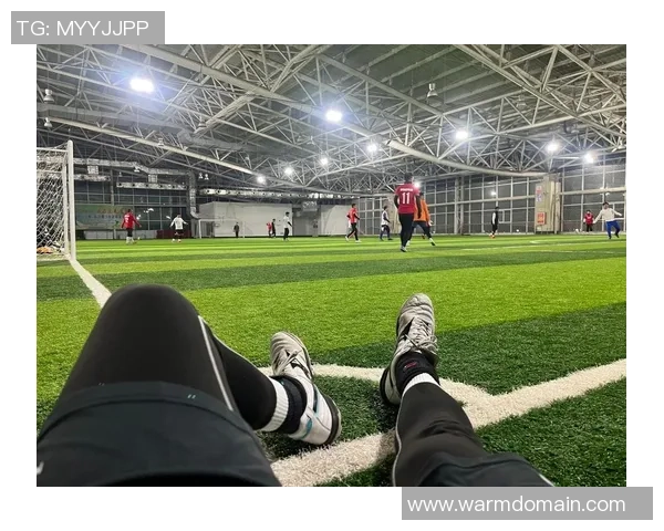 足球巨星精彩瞬间集锦视频展现球场魅力与激情的完美演绎 足球巨星精彩瞬间集锦视频展现球场魅力与激情的完美演绎