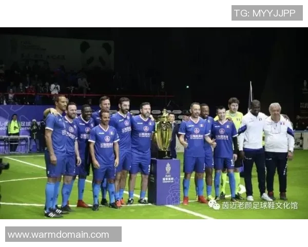 足球明星们穿着的最昂贵足球鞋揭秘与背后的故事 足球明星们穿着的最昂贵足球鞋揭秘与背后的故事