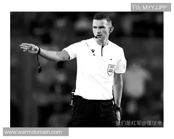 揭开黑哨足球明星的神秘面纱与背后故事探秘 揭开黑哨足球明星的神秘面纱与背后故事探秘