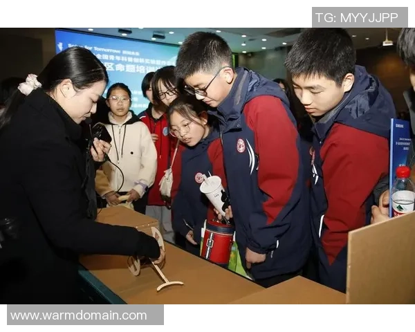 重庆篮球队的节奏体系与战术创新探索解析