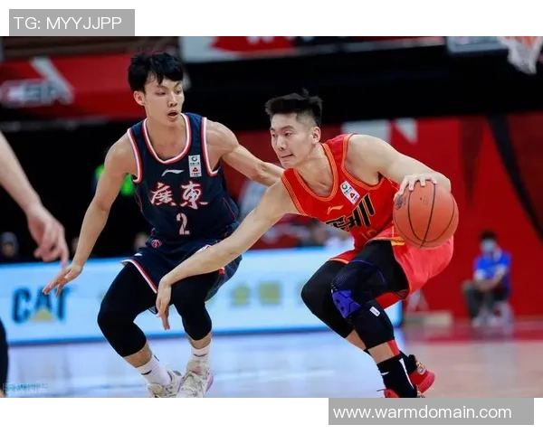 深圳篮球队区域防守分析:优缺点及其对比赛的影响探讨 深圳篮球队区域防守分析:优缺点及其对比赛的影响探讨